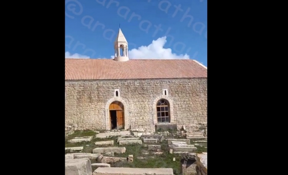 Ադրբեջանցիները պղծել են օկուպացված Տող գյուղի հայկական եկեղեցին` պոկելով գմբեթի խաչը (տեսանյութ)